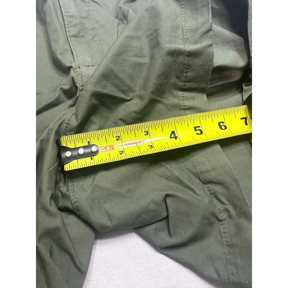 Old Navy Womens Olive Green Embroidered Side Chino Shorts Size 14 Army Green - Picture 4 of 5